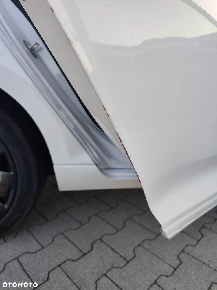 Volkswagen Passat 2.0 TDI BMT Comfortline - 19