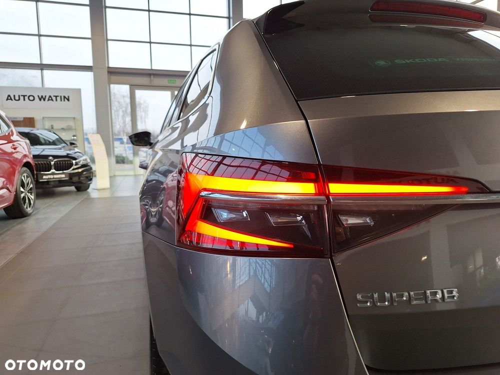 Skoda Superb 2.0 TSI Style DSG - 13