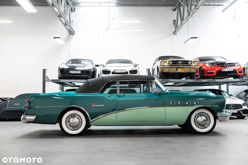 Buick Roadmaster - 8