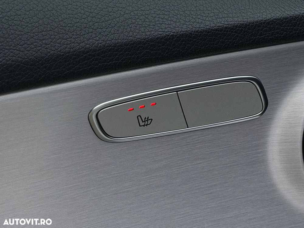 Mercedes-Benz C 220 d 4Matic 9G-TRONIC AMG Line - 22