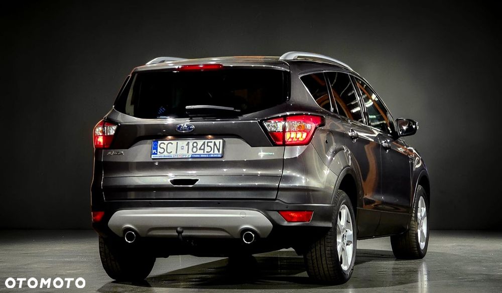 Ford Kuga - 23