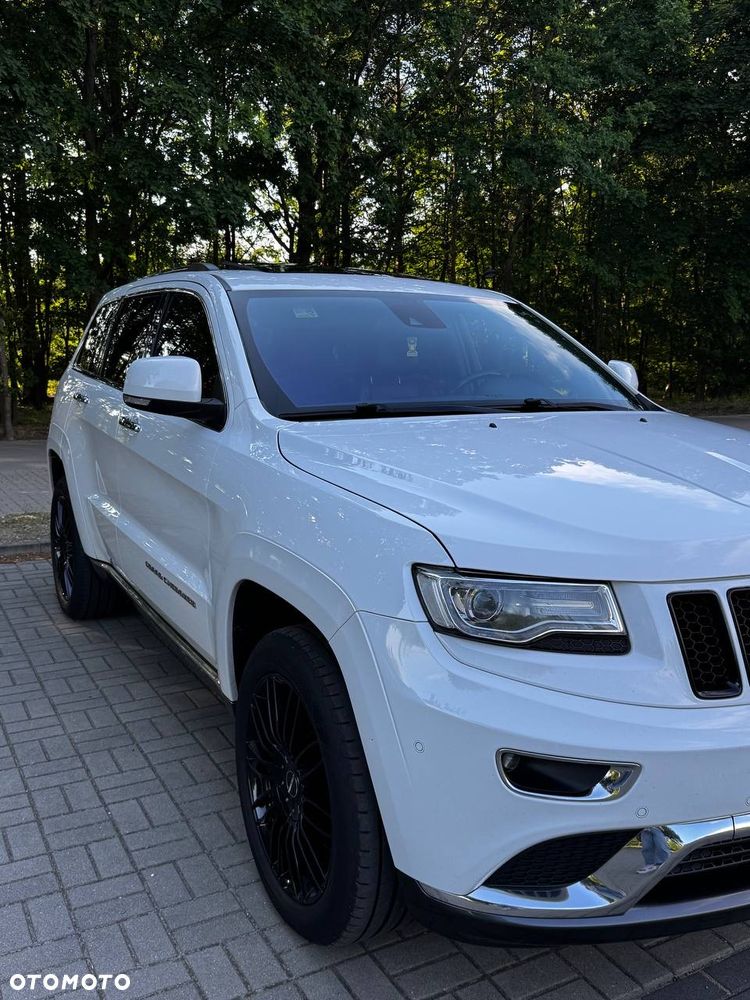 Jeep Grand Cherokee 3.0 CRD Overland Summit EU6 - 38