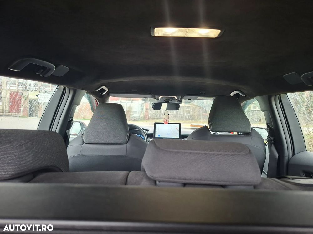 Toyota Corolla 1.8 HEV Dynamic - 16