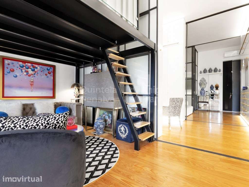 Apartamento T3 com varanda no centro do Porto - Grande imagem: 4/24