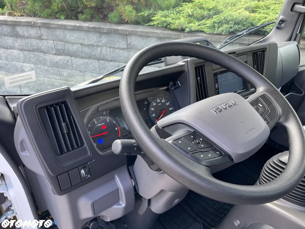 Isuzu M27 Gen 2 - 11