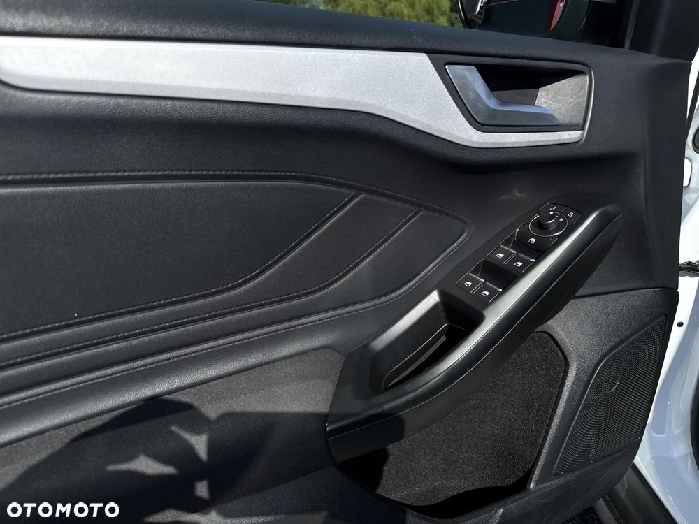 Ford Focus 1.5 EcoBlue SCR Trend - 10