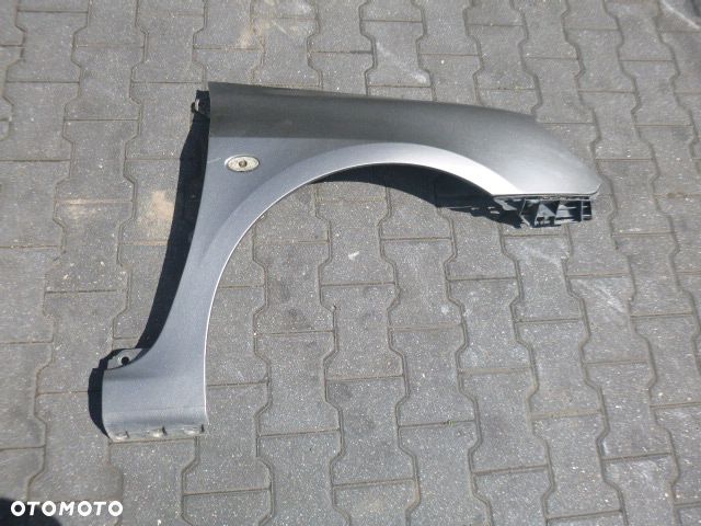 BŁOTNIK PRAWY PRZÓD PRAWY PRZEDNI CITROEN XSARA PICASSO KOLOR KEBC