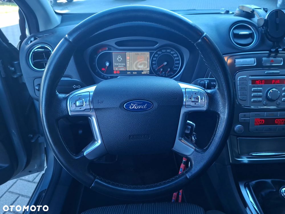 Ford Mondeo 2.0 TDCi Titanium - 15