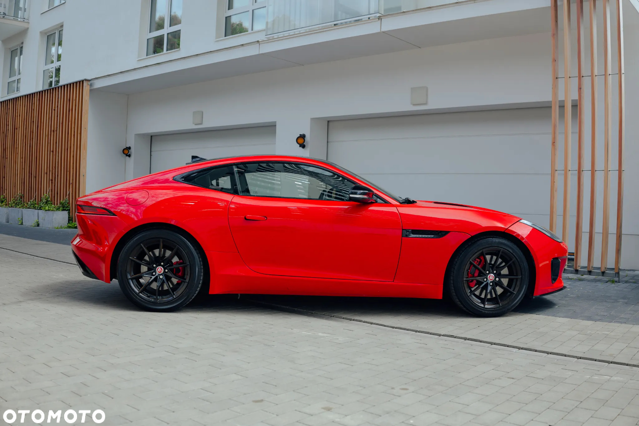 Jaguar F-Type Coupe 2.0 Chequered Flag - 6