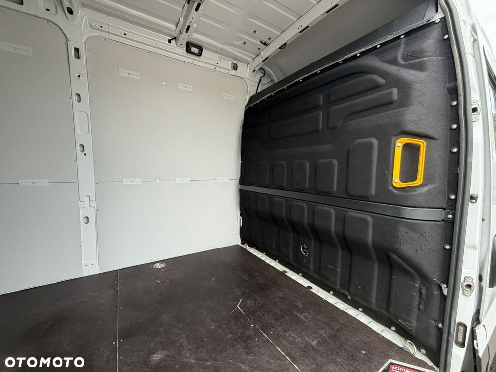 Iveco Daily 35S18 - 10