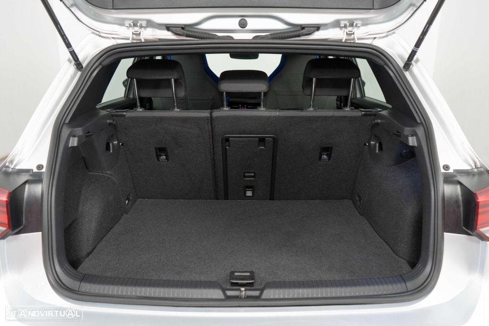 VW Golf 1.4 TSI e-Hybrid DSG - 14