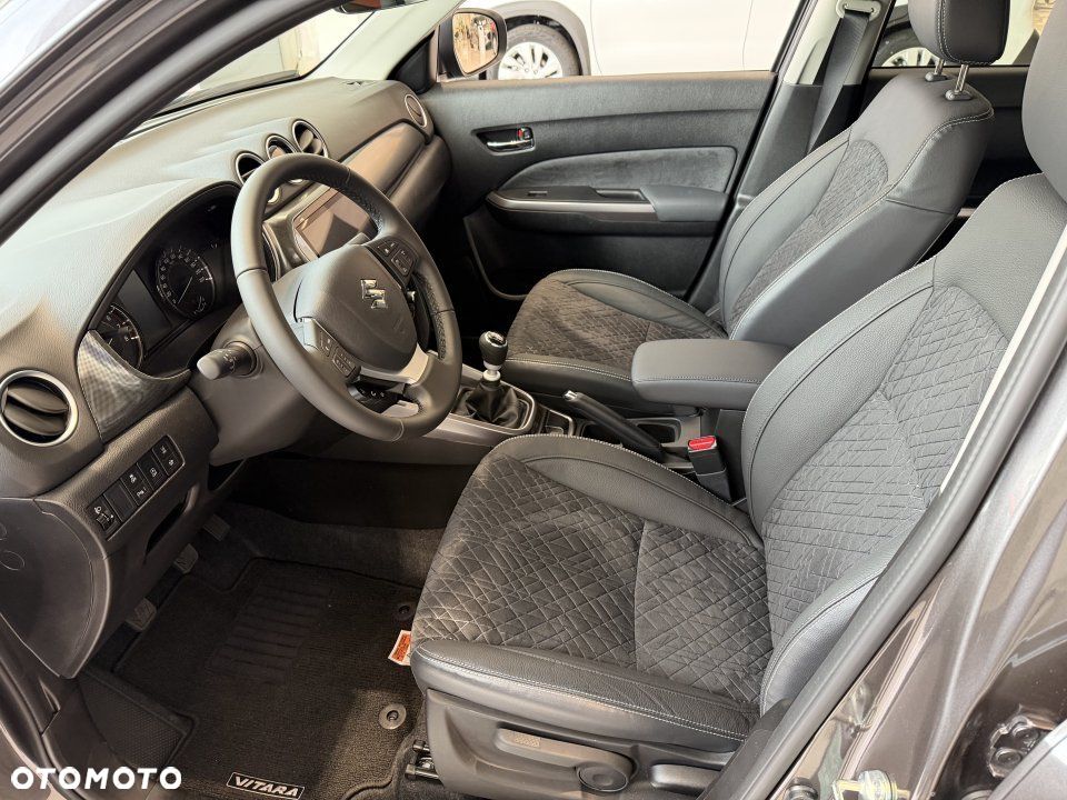 Suzuki Vitara - 8