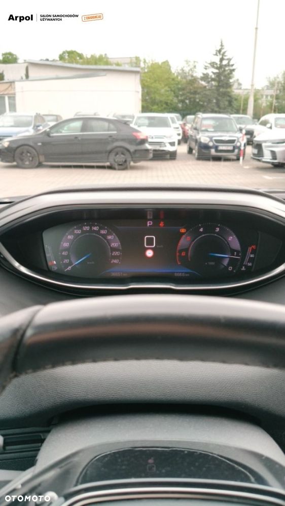 Peugeot 3008 1.5 BlueHDi Allure Pack S&S EAT8 - 17