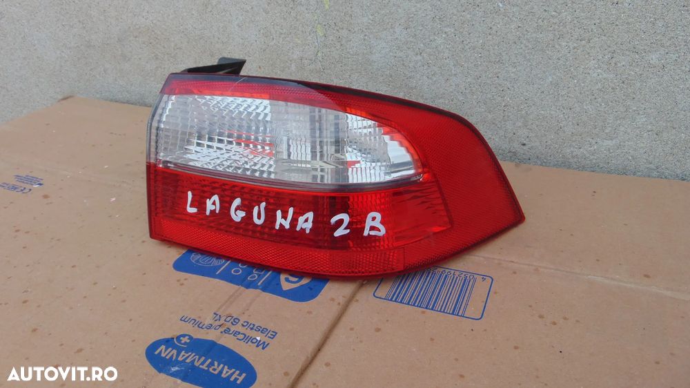 Stop Lampa tripla dreapta Renault Laguna 2 berlina an 2001-2007 - 2