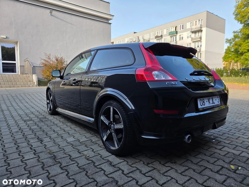 Volvo C30 D2 DRIVe R-Design - 8