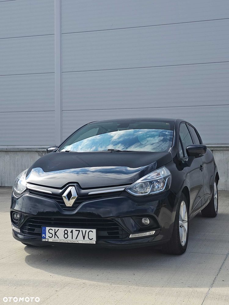 Renault Clio - 1