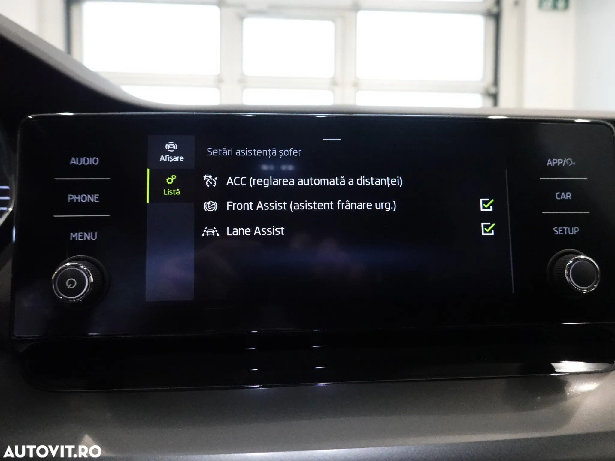 Skoda Octavia 2.0 TDI DSG Ambition - 25