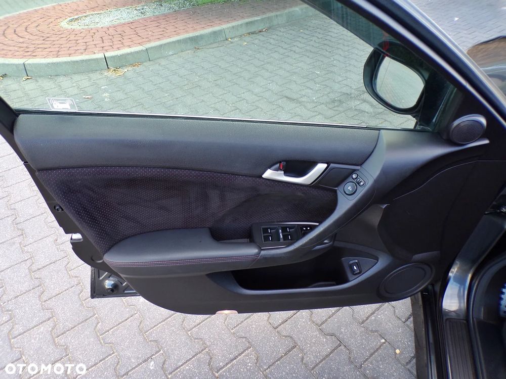 Honda Accord - 17