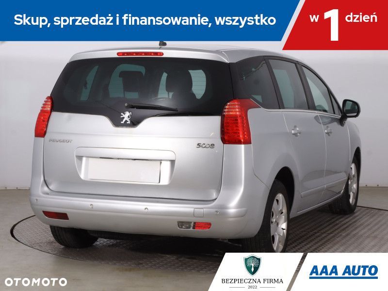 Peugeot 5008 - 7