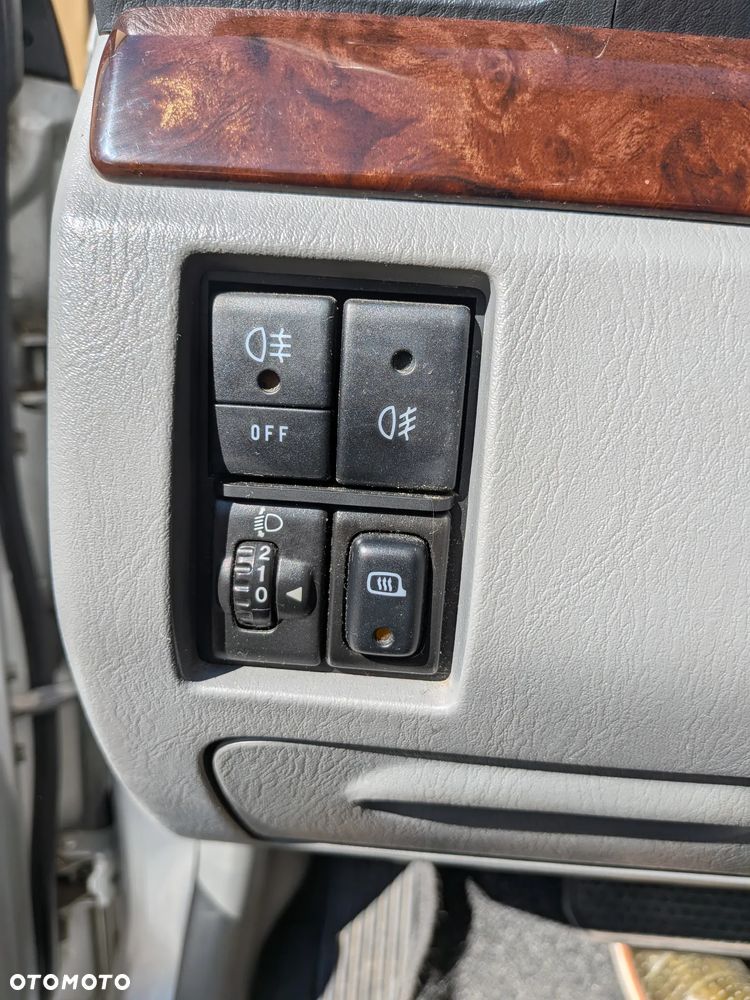 Suzuki Grand Vitara 2.7 V6 - 13