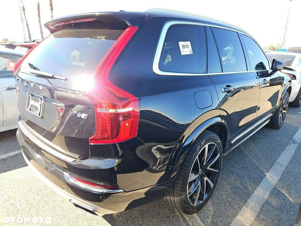 Volvo XC 90 - 16