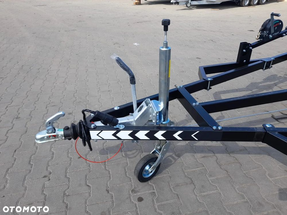 Lorries DOSTAWA przyczepa na 2 skutery wodne DMC1300kg LAMPY LED lakierowana z płozami, wodoodporne łożyska - 9