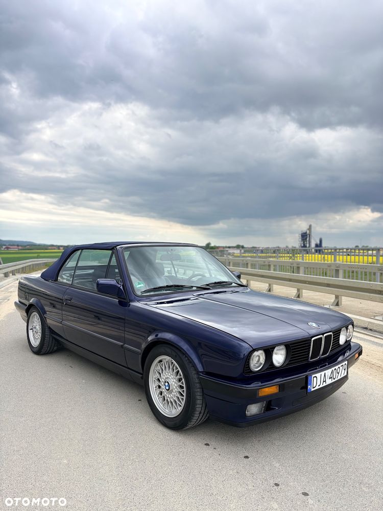 BMW Seria 3 318i - 10