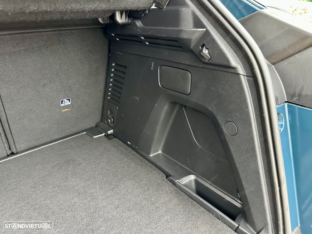 Peugeot 3008 PureTech 130 Stop & Start GPF Active - 52