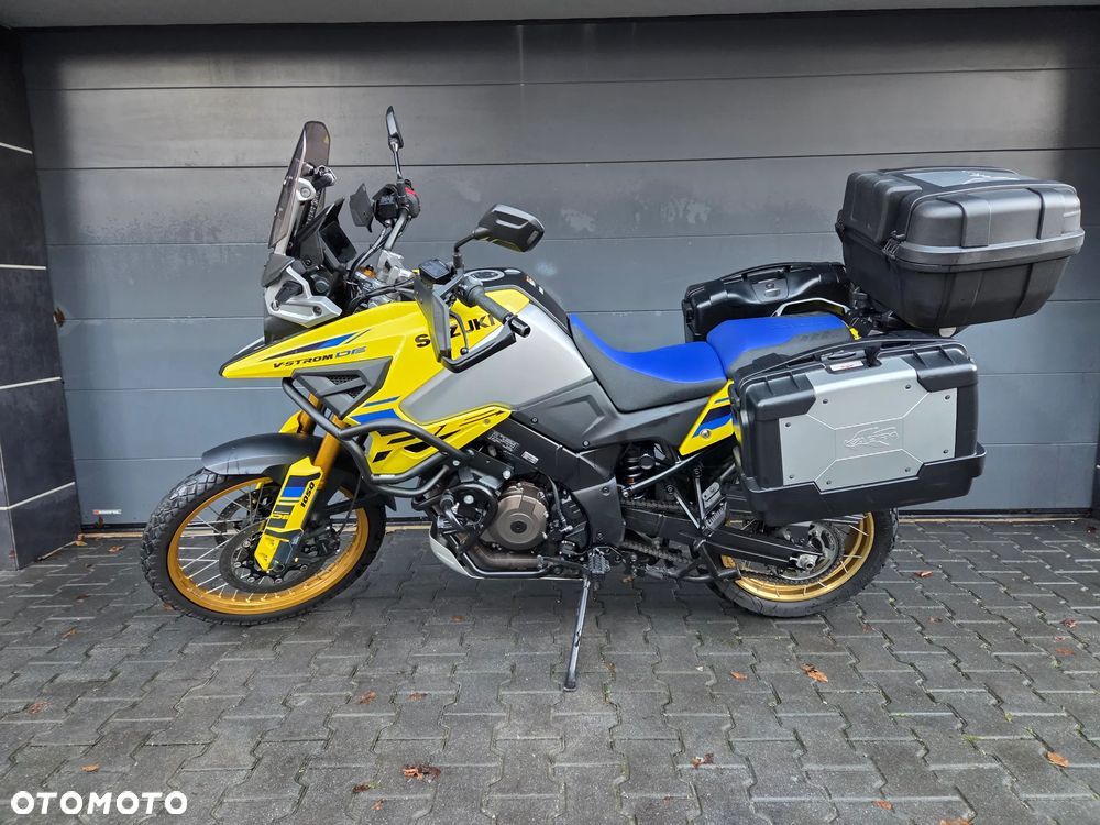 Suzuki V-STROM - 3