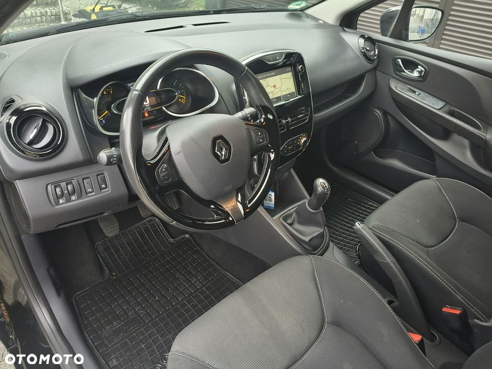 Renault Clio - 8
