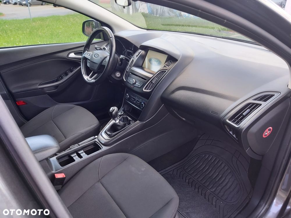 Ford Focus 1.5 TDCi DPF Start-Stopp-System Trend - 12