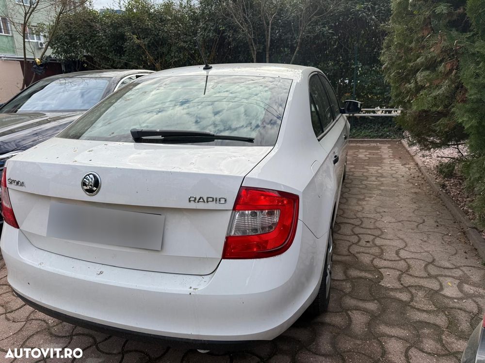 Skoda RAPID - 3