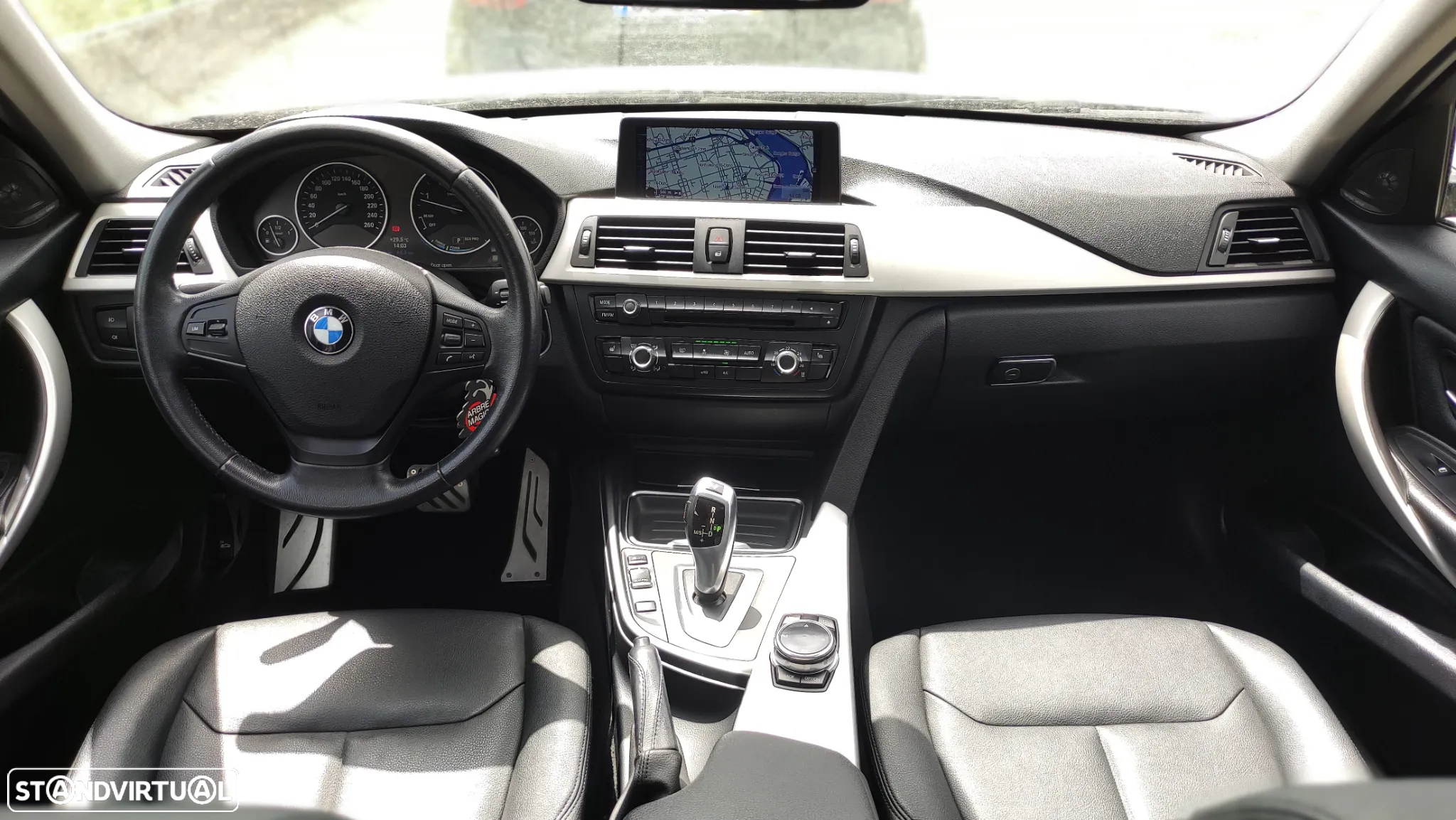 BMW 320 d Efficient Dynamic Edition Sport-Aut. - 10