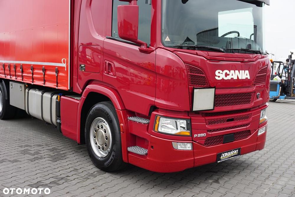 Scania P 280 / ACC / E 6 / FIRANKA + WINDA / 20 PALET / DŁ. 8,2 M / OŚ SKRĘTNA - 33