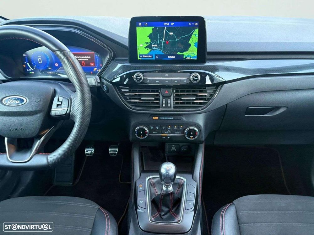 Ford Kuga 1.5 EcoBoost ST-LINE - 12