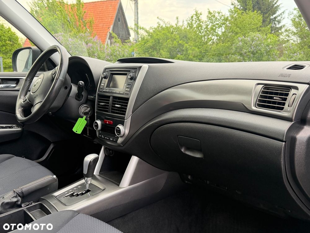 Subaru Forester 2.0X Automatik Exclusive - 25