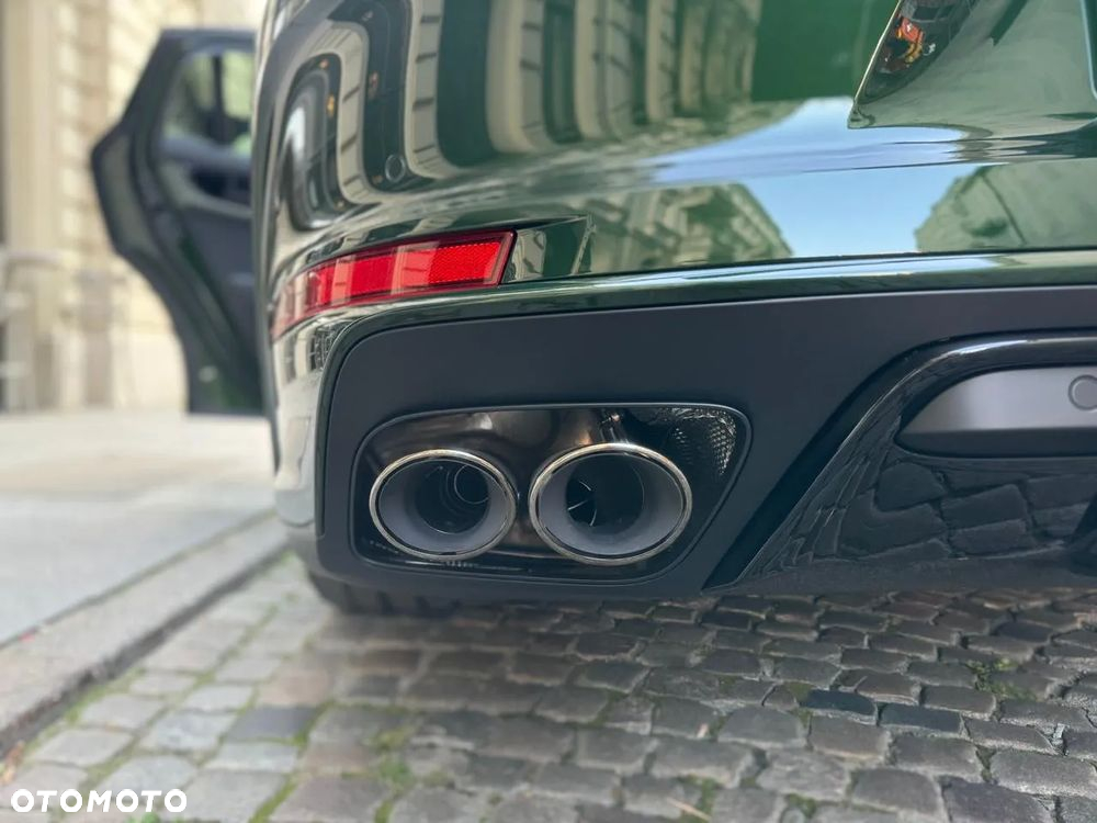 Porsche Panamera 4 E-Hybrid PHEV - 36