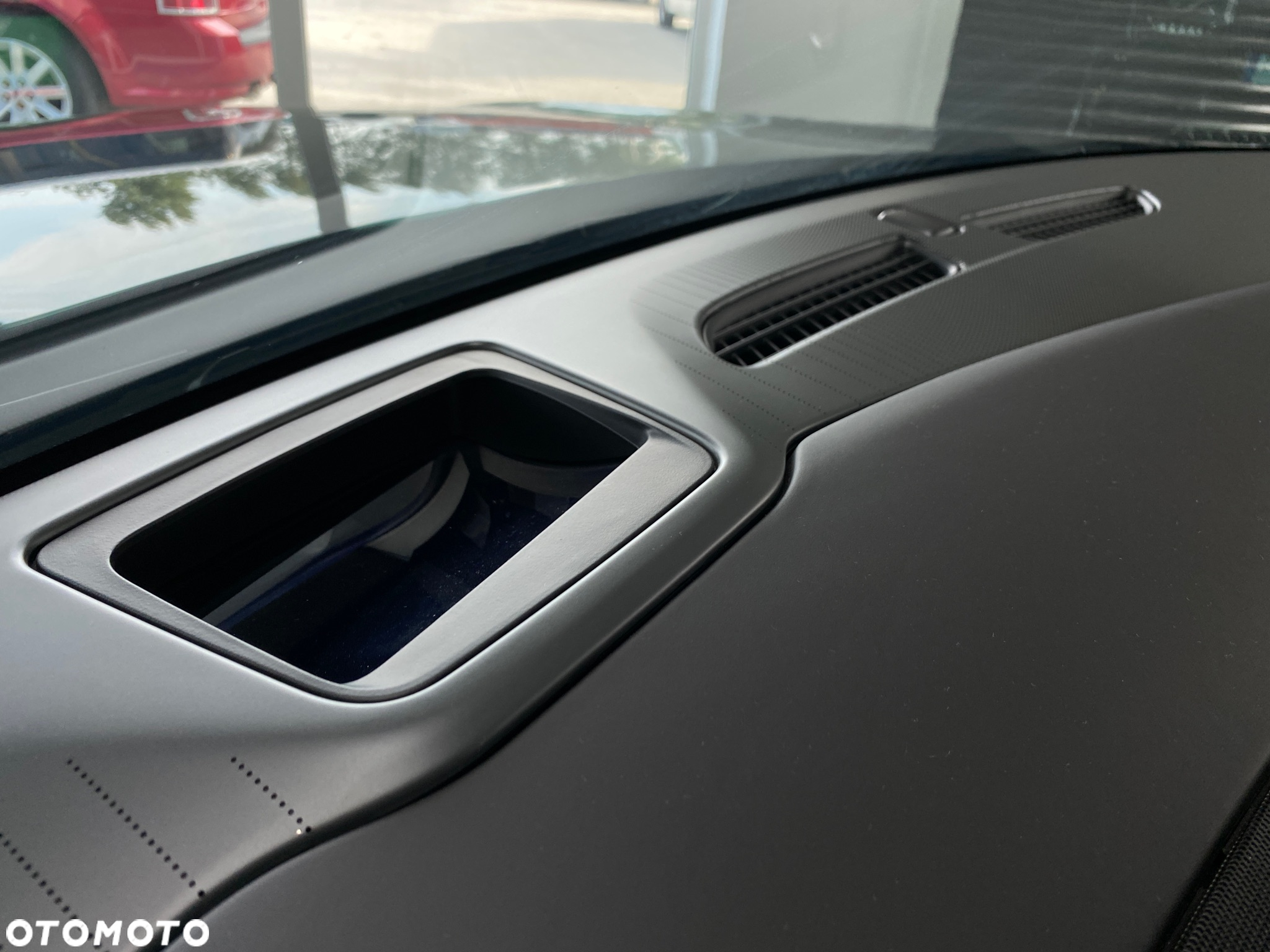 Cadillac Escalade 6.2 V8 AWD AT Platinum - 20