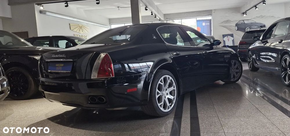 Maserati Quattroporte - 2