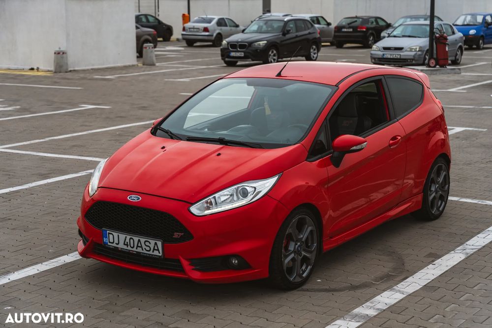 Ford Fiesta 1.6 ST - 4