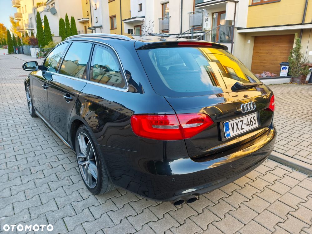 Audi A4 Avant 2.0 TDI ultra DPF Attraction - 12