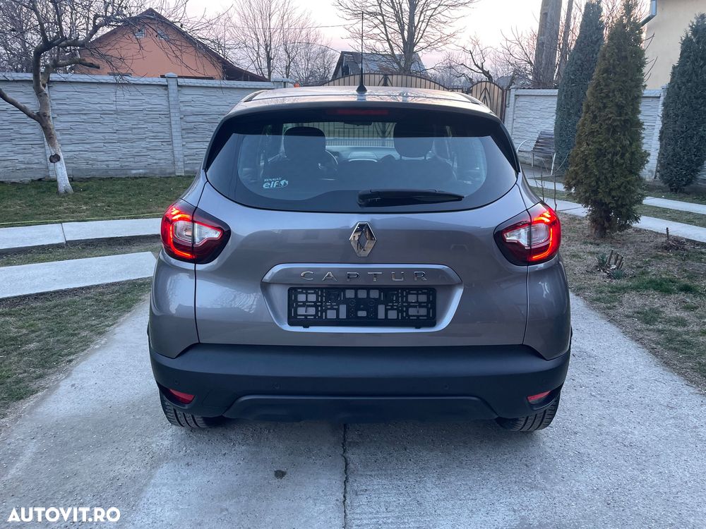 Renault Captur - 11