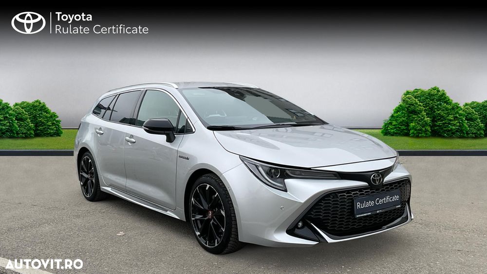 Toyota Corolla 2.0 HSD Exclusive Plus GR Sport Bi-Tone - 2