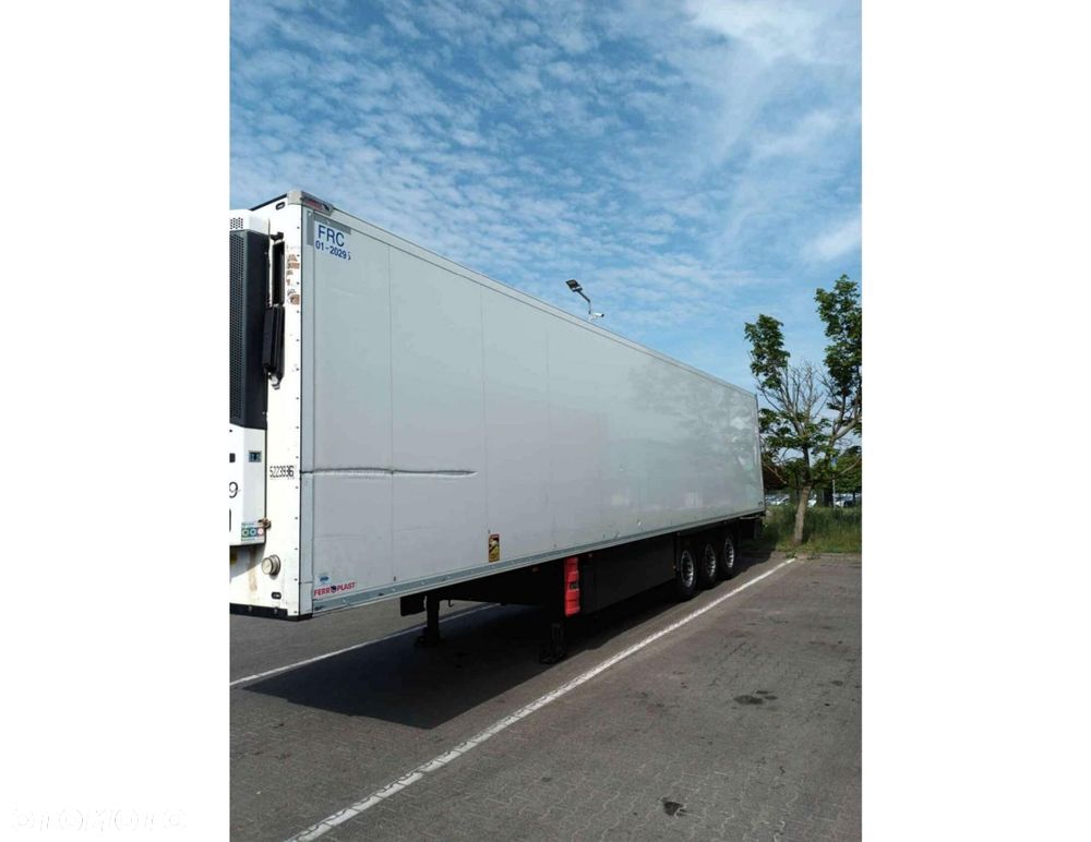 Schmitz Cargobull SKO FP 60 ThermoKing SLXi 300 - 4