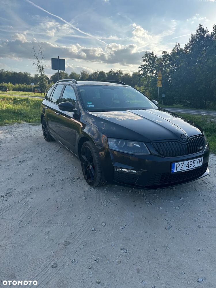 Skoda Octavia 2.0 TDI RS DSG - 2