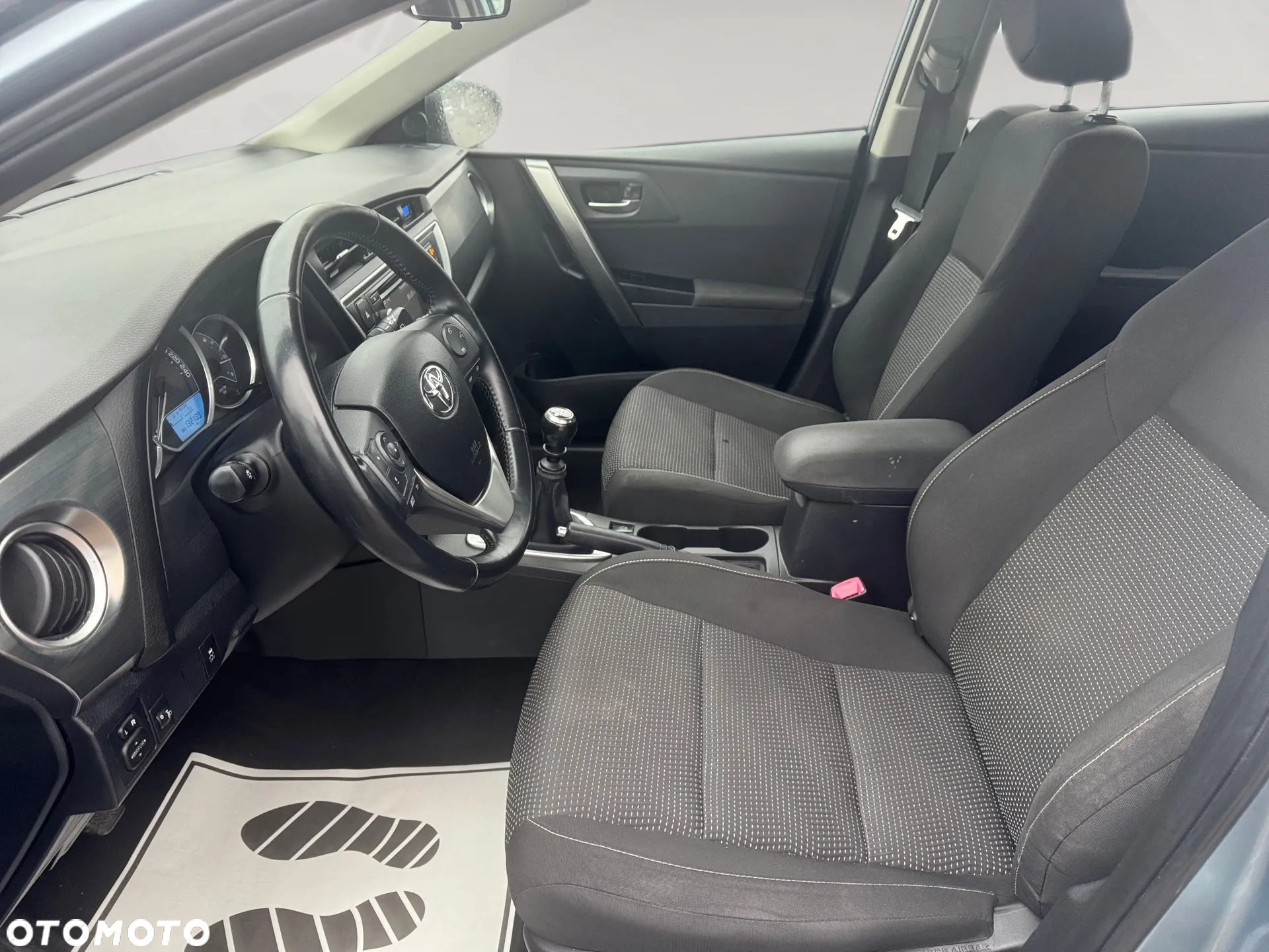 Toyota Auris 2.0 D-4D Comfort - 7