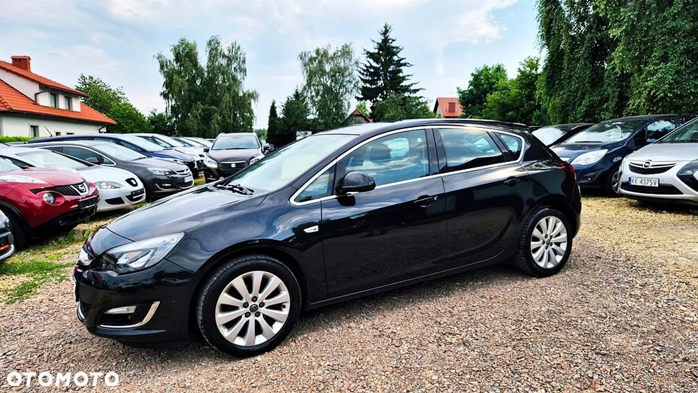Opel Astra 1.4 T Cosmo S&S - 25