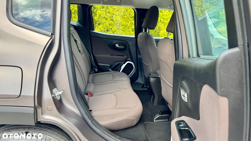 Jeep Renegade 1.4 MultiAir Limited - 26