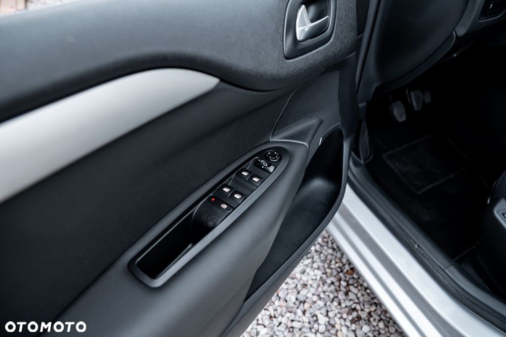 Citroën C4 VTi 120 Attraction - 16