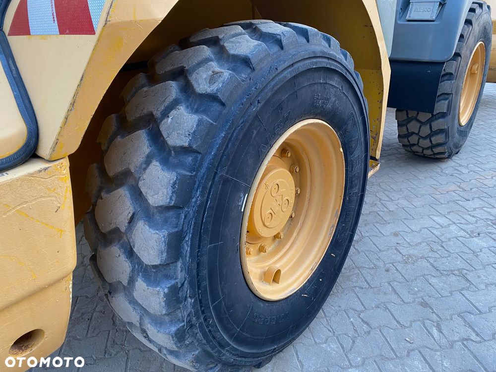 Liebherr L524, ŁYŻKA + WIDŁY, SZYBKOZŁĄCZE, Z NIEMIEC, WZOROWO UTRZYMANA - 33